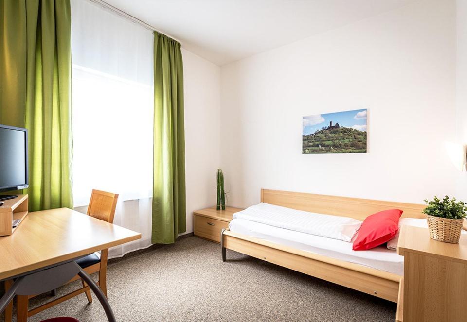 Hotel An Der Burg 3*